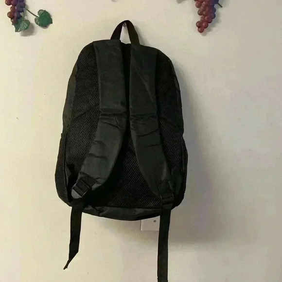 DRAGON BALL Z BACK‎ PACK/BOOK BAG  WITH AJUSTABLE  STRAPS NWOT - Picture 3 of 11